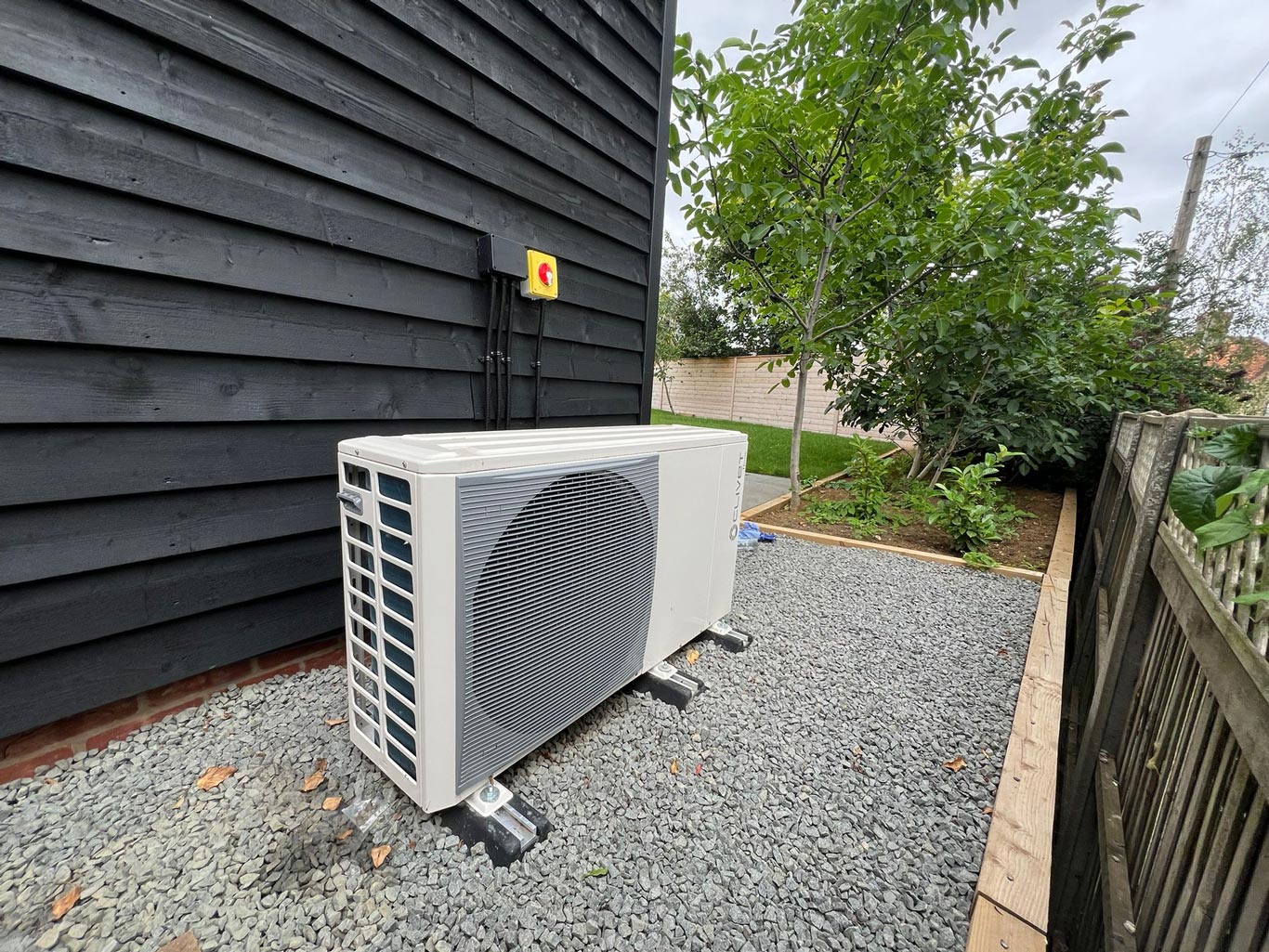 Renewable-Heat-Pumps-Aylesbury-Bucks-Boilers